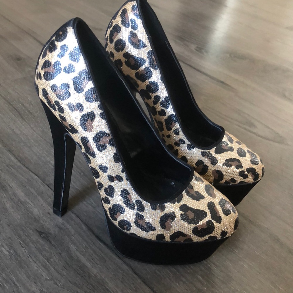 Brand new heels